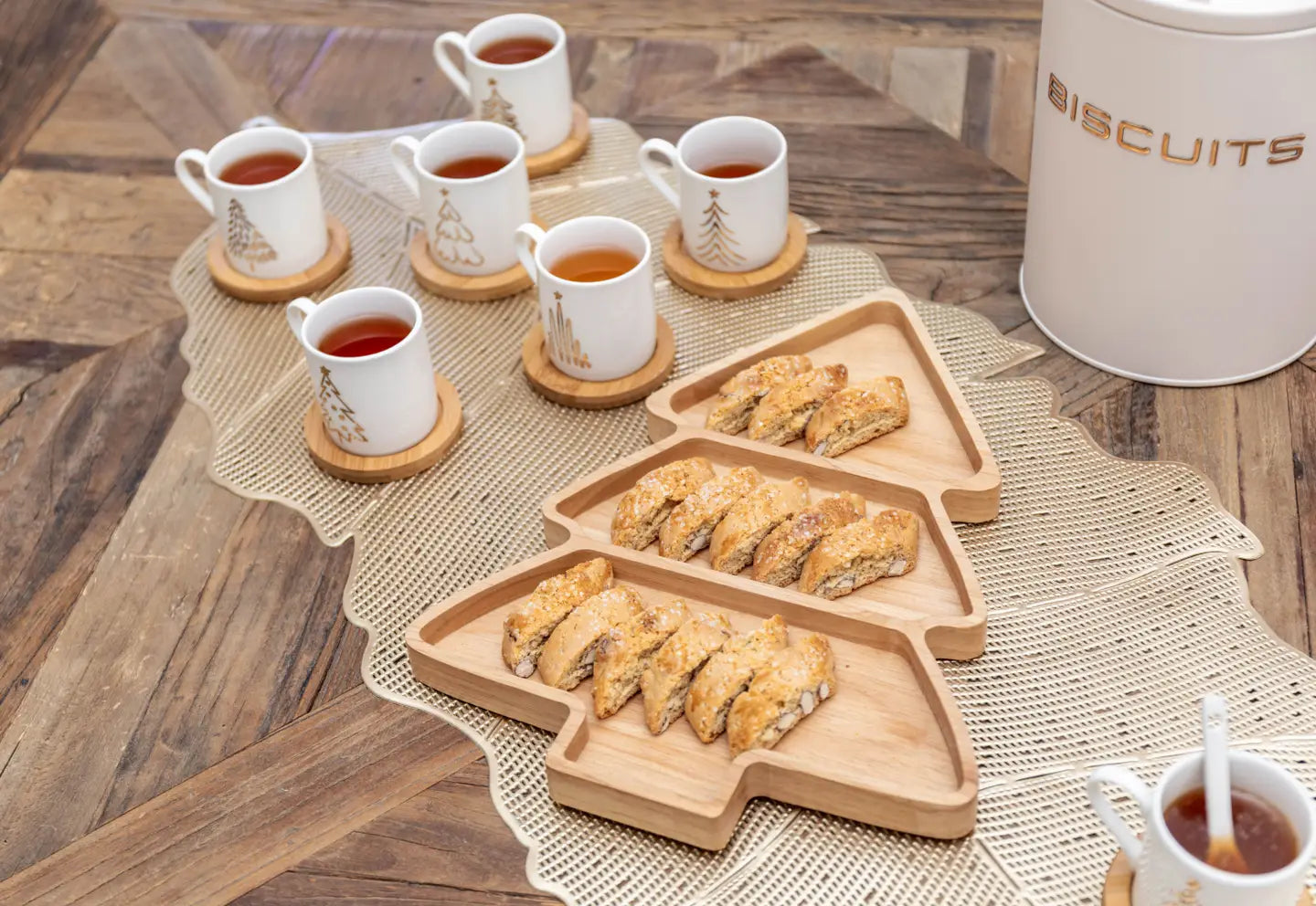 Tazze da caffè in abete con piattino in legno - set da 6